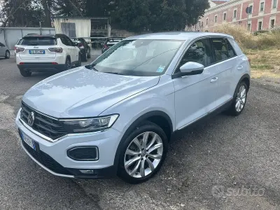 Usata VW T-Roc 116 CV (85 kW) 2019 Bianco SUV