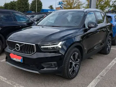 Usata Volvo XC40 Inscription 179 CV (131 kW) 2021 Nero SUV