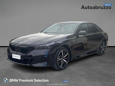 Nero Usata 2024 BMW 520 Comfort Edition Berlina | 59.900 € (Buon prezzo)