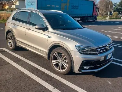 Usata VW Tiguan 190 CV (139 kW) 2017 Grigio SUV