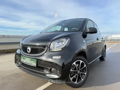 Begagnad Smart ForFour 71 HK (52 kW) 2017 Svart Halvkombi