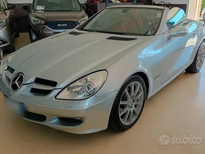 Usata Mercedes SLK200 163 CV (119 kW) 2006 Grigio Cabrio
