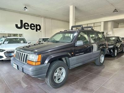 Usata Jeep Grand Cherokee Limited 116 CV (85 kW) 1996 Grigio SUV