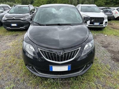 Usata Lancia Ypsilon S 70 CV (51 kW) 2024 Nero Utilitaria
