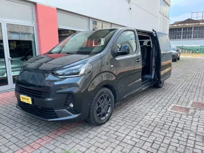 Usata Fiat E-Ulysse S 131 kW (179 CV) 2025 Nero Monovolume