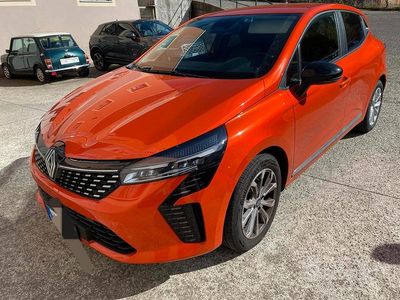 Usata Renault Clio V 100 CV (73 kW) 2025 Utilitaria