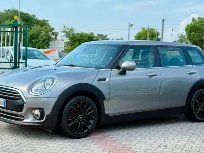 Usata Mini Clubman Hype 116 CV (85 kW) 2019 Grigio Station wagon
