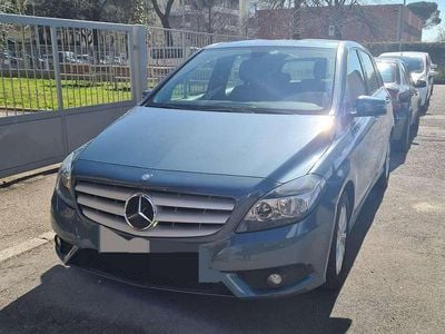 Usata Mercedes B160 Executive 90 CV (66 kW) 2014 Verde Monovolume
