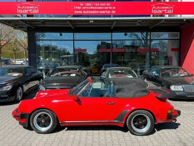 Usata Porsche 911 Carrera Cabriolet 207 CV (152 kW) 1985 Rosso Cabrio