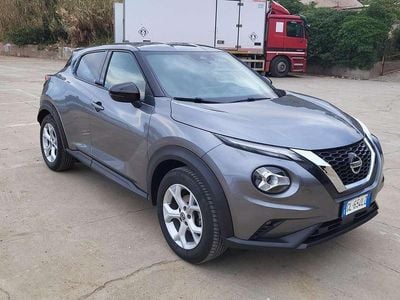 Usata Nissan Juke N-Connecta 114 CV (83 kW) 2022 Grigio SUV
