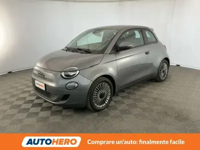 Usata Fiat 500e 86 kW (118 CV) 2024 Grigio Utilitaria