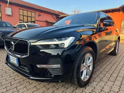 Usata Volvo XC60 Core 197 CV (144 kW) 2022 Nero SUV