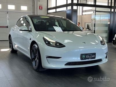 Usata Tesla Model 3 366 kW (498 CV) 2021 Bianco Berlina