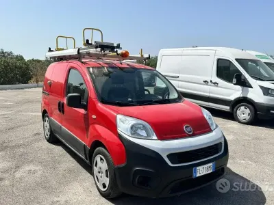 Usata Fiat Fiorino 95 CV (69 kW) 2017 Rosso Monovolume