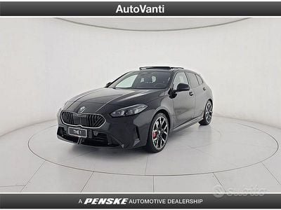 Nuova BMW 120 M Sport 150 CV (110 kW) 2025 Nero Utilitaria