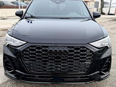 Usata Audi Q3 Sportback S-Line 150 CV (110 kW) 2023 Nero SUV