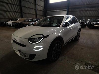 Usata Fiat 600 La Prima 110 CV (80 kW) 2025 Bianco Berlina