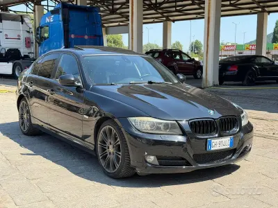 Usata BMW 320 177 CV (130 kW) 2009 Nero Berlina