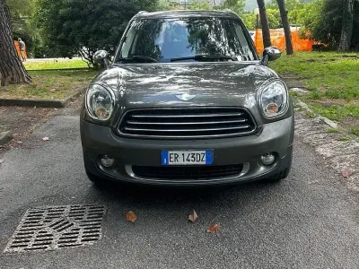 Usata Mini Cooper Countryman 90 CV (66 kW) 2013 Grigio SUV