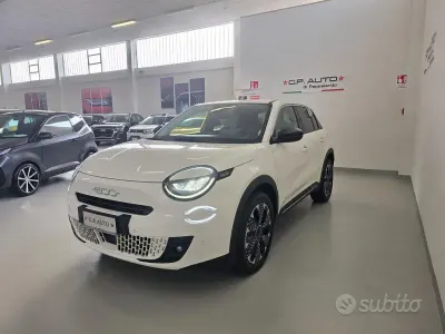 Usata Fiat 600 La Prima 101 CV (74 kW) 2024 Bianco SUV