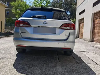 Usata Opel Astra Innovation 136 CV (100 kW) 2017 Grigio Station wagon