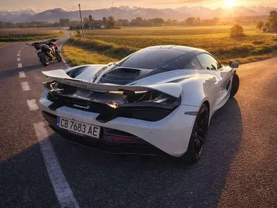 Usata McLaren 720S 900 CV (661 kW) 2020 Bianco Coupé