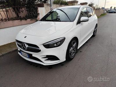 Usata Mercedes B180 AMG 2019 Bianco Monovolume