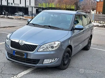 Usata Skoda Fabia 105 CV (77 kW) 2012 Bluazzurro Station wagon