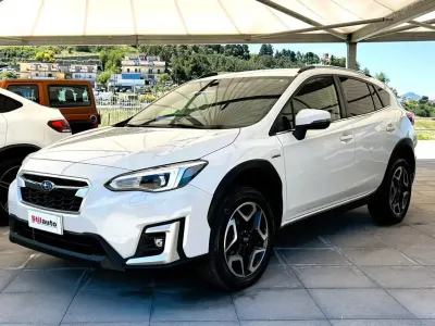Usata Subaru XV Style 149 CV (109 kW) 2020 Bianco SUV
