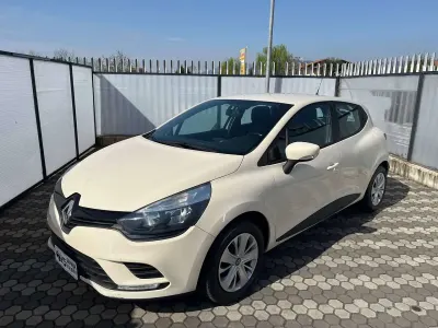 Usata Renault Clio IV Life 90 CV (66 kW) 2017 Crema Berlina