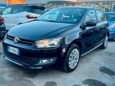 Usata VW Polo Comfortline 74 CV (54 kW) 2013 Nero Utilitaria
