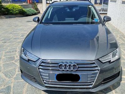 Begagnad Audi A4 Sport 190 HK (139 kW) 2017 Grå Kombi