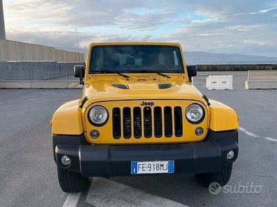 Begagnad Jeep Wrangler 200 HK (147 kW) 2015 Gul SUV