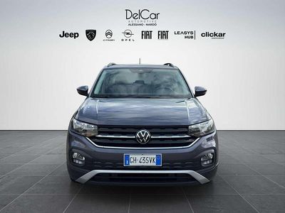 Begagnad VW T-Cross Style 95 HK (69 kW) 2022 Grå SUV