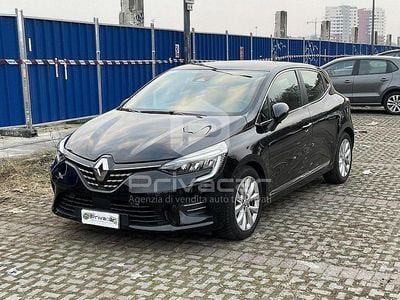 Usata Renault Clio V Intens 101 CV (74 kW) 2022 Nero Utilitaria