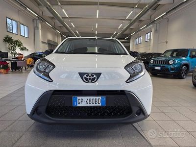 Usata Toyota Aygo X Active 72 CV (52 kW) 2023 Bianco SUV