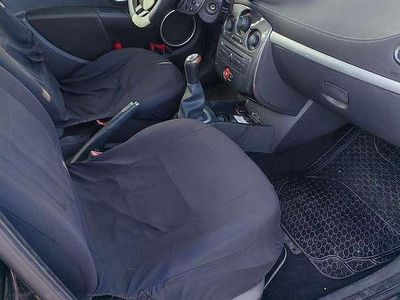 Usata Renault Clio II 75 CV (55 kW) 2010 Nero Berlina
