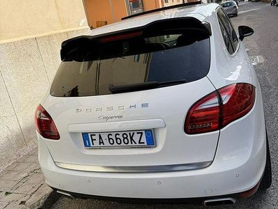 Usata Porsche Cayenne 2012 Bianco SUV