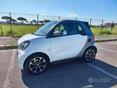 Usata Smart ForTwo Cabrio 2016 Bianco Cabrio