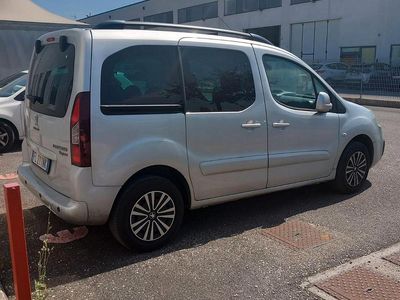 Usata Peugeot Partner 2017 Grigio Monovolume