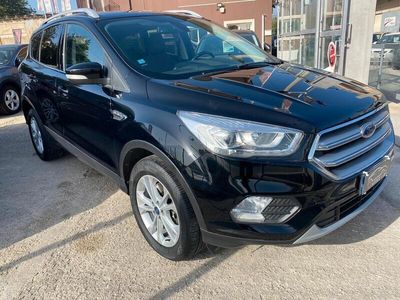 Usado Ford Kuga Titanium 120 CV (88 kW) 2018 Negro SUV