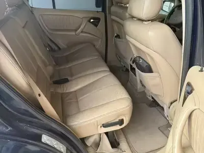 Begagnad Mercedes ML270 163 HK (119 kW) 2002 Blå SUV