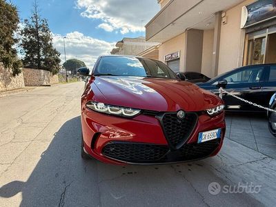 Usata Alfa Romeo Tonale Veloce 160 CV (117 kW) 2022 Rosso SUV