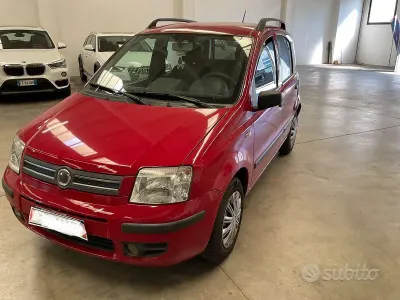 Usata Fiat Panda Dynamic 60 CV (44 kW) 2008 Rosso Utilitaria