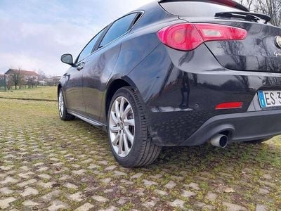 Usata Alfa Romeo Giulietta 120 CV (88 kW) 2013 Utilitaria