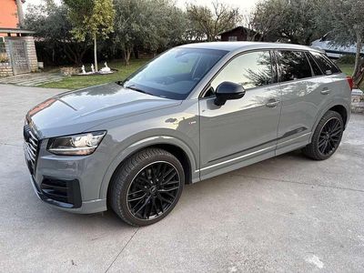 Usata Audi Q2 Ambiente 150 CV (110 kW) 2020 Grigio SUV