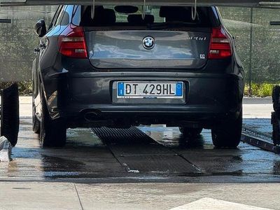 Usata BMW 120 163 CV (119 kW) 2009 Grigio Utilitaria