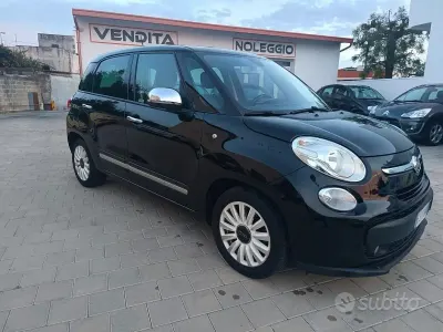 Usado Fiat 500L Lounge 95 CV (69 kW) 2017 Negro Monovolumen