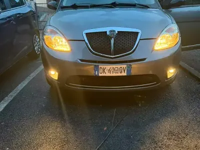 Usata Lancia Ypsilon 2007 Grigio Utilitaria