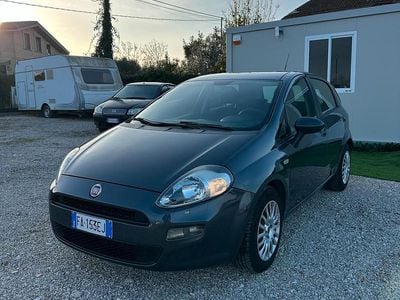 Grigio Usata 2013 Fiat Punto Lounge Berlina | 5900 € (Cara)